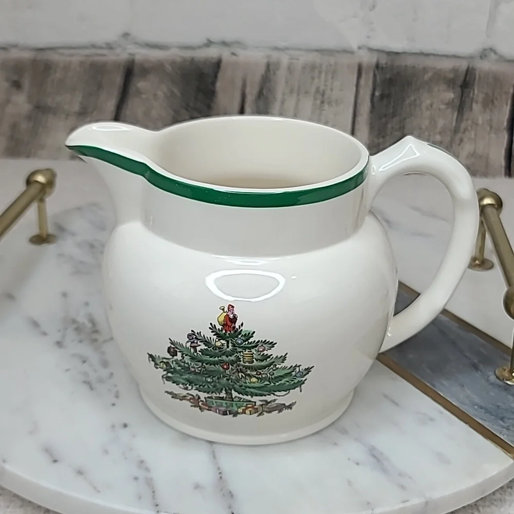 Spode Christmas Tree Mint Vintage Collectible Holiday 24oz Ceramic Jug/Pitcher